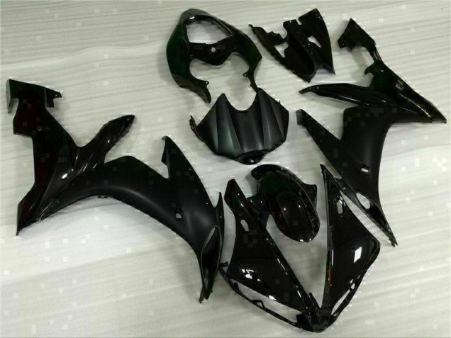 2004-2006 Black Yamaha YZF R1 Replacement Motorcycle Fairings Canada 2004-2006 Black Yamaha YZF R1 Replacement Motorcycle Fairings Canada