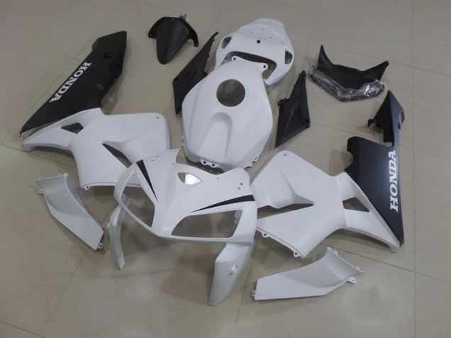 2005-2006 White Black Honda CBR600RR Motorcycle Fairings Canada 2005-2006 White Black Honda CBR600RR Motorcycle Fairings Canada
