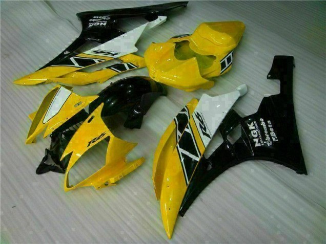 2006-2007 Yellow Black Yamaha YZF R6 Motorbike Fairing Canada 2006-2007 Yellow Black Yamaha YZF R6 Motorbike Fairing Canada