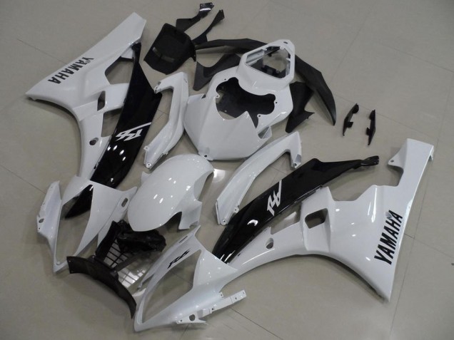 2006-2007 White and Black Yamaha YZF R6 Replacement Motorcycle Fairings Canada 2006-2007 White and Black Yamaha YZF R6 Replacement Motorcycle Fairings Canada