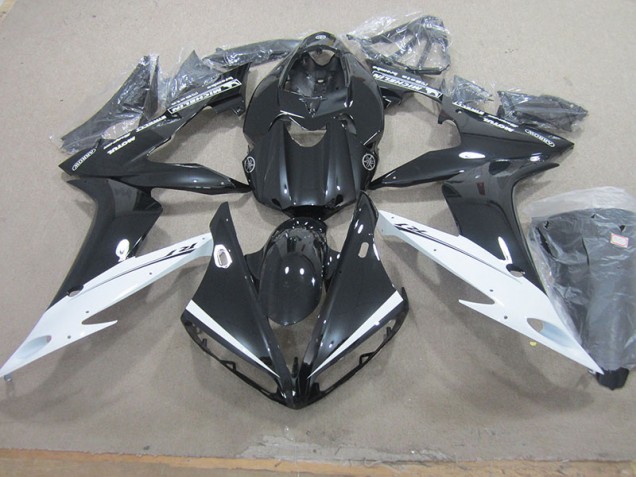 2004-2006 Black White Yamaha YZF R1 Motor Bike Fairings Canada 2004-2006 Black White Yamaha YZF R1 Motor Bike Fairings Canada